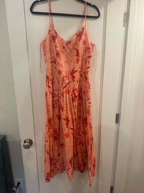 House of Harlow 1960 Peach Midi Dress with Red Floral Print